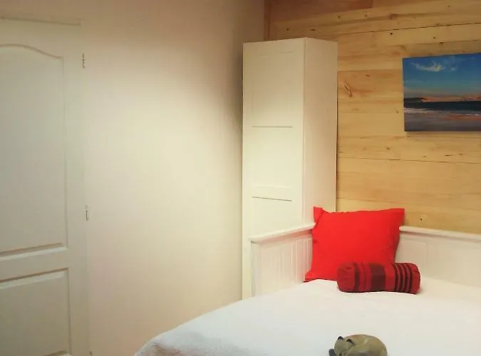 Le Relais De La Praya 3*